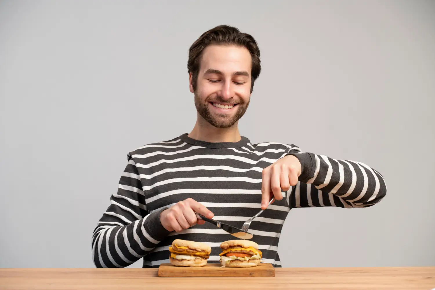 Sandwiching ingenuities